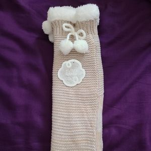 Fuzzy Babba Slipper Socks (New w/Tags)
